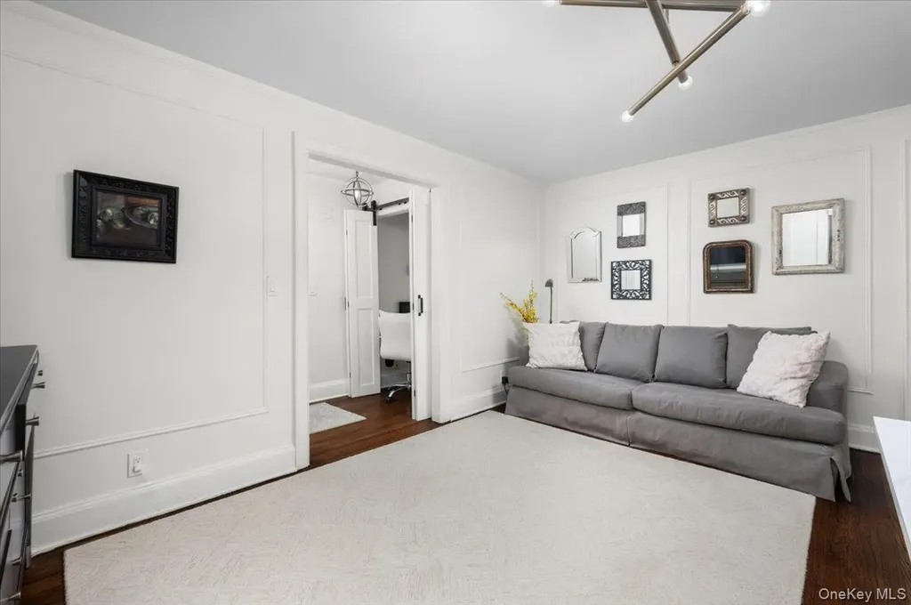 412 Munro Avenue Mamaroneck NY 10543