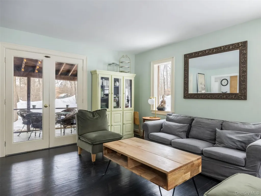 74 Lemon Lane Rhinebeck NY 12572