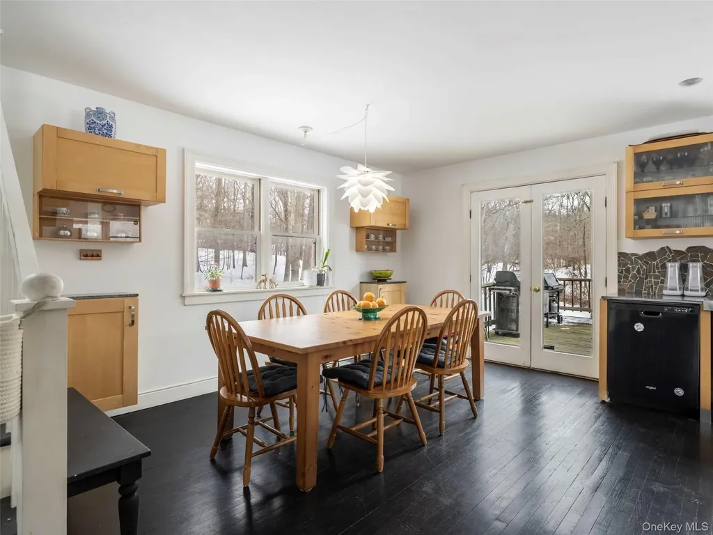 74 Lemon Lane Rhinebeck NY 12572
