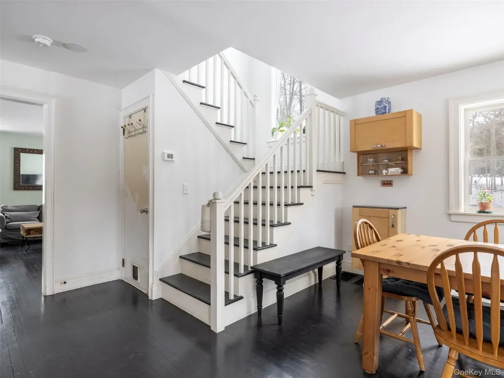 74 Lemon Lane Rhinebeck NY 12572