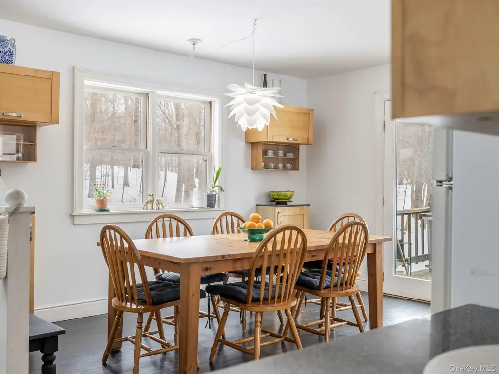 74 Lemon Lane Rhinebeck NY 12572