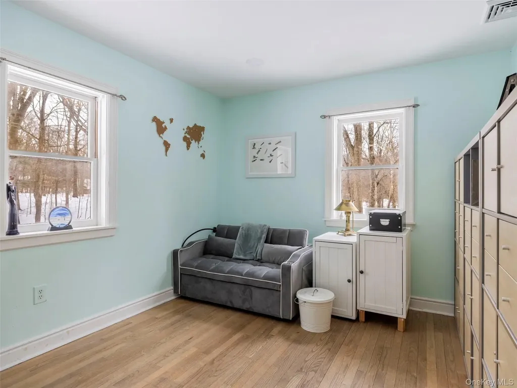 74 Lemon Lane Rhinebeck NY 12572