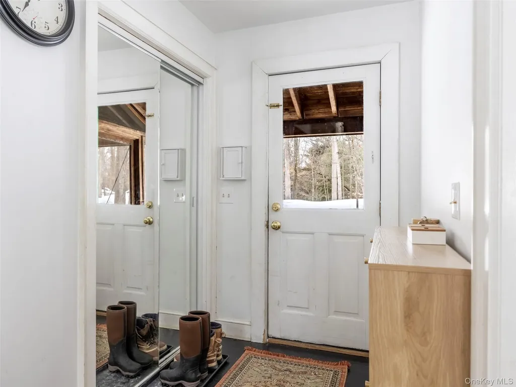 74 Lemon Lane Rhinebeck NY 12572