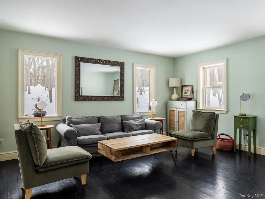 74 Lemon Lane Rhinebeck NY 12572
