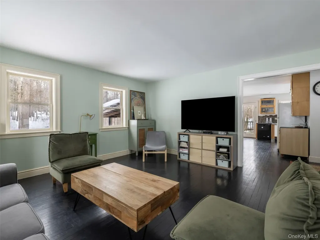 74 Lemon Lane Rhinebeck NY 12572