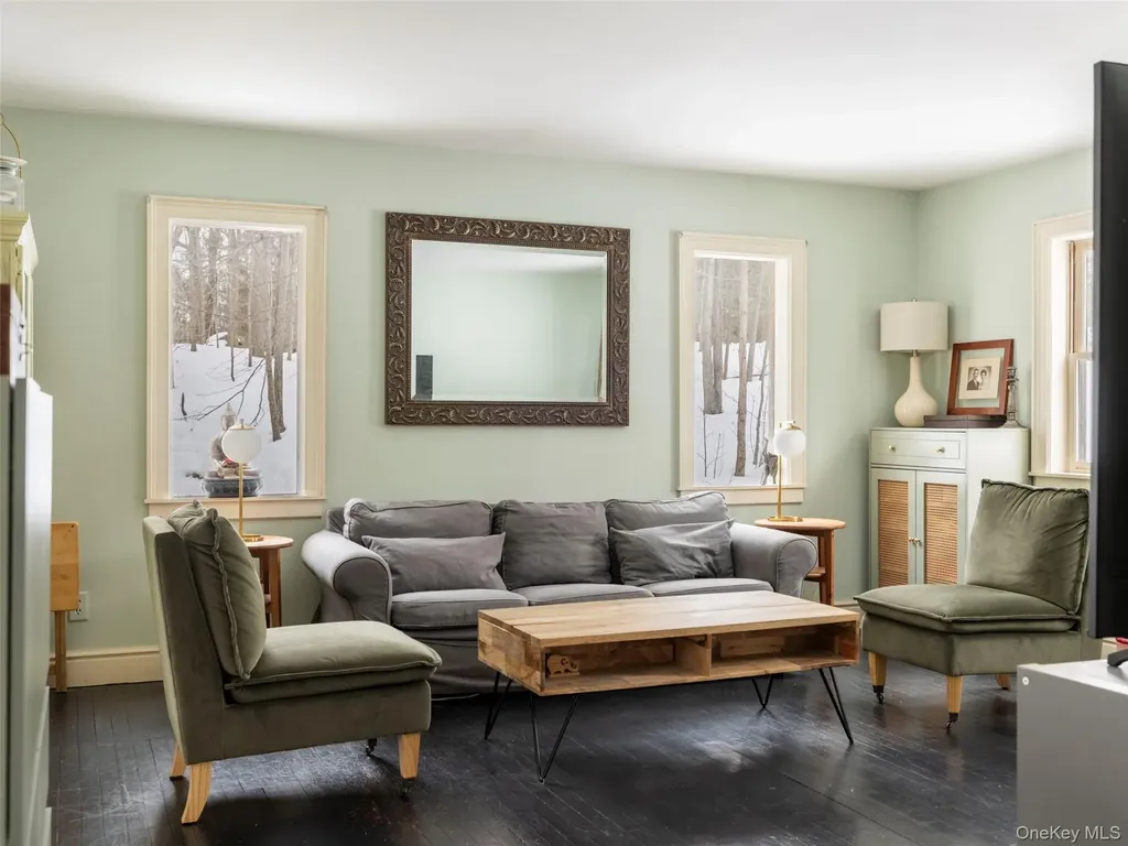 74 Lemon Lane Rhinebeck NY 12572