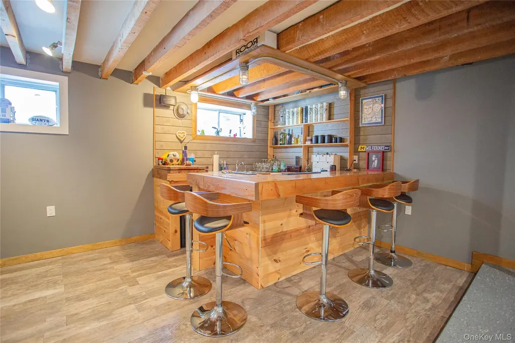 165 W Walnut Street Long Beach NY 11561