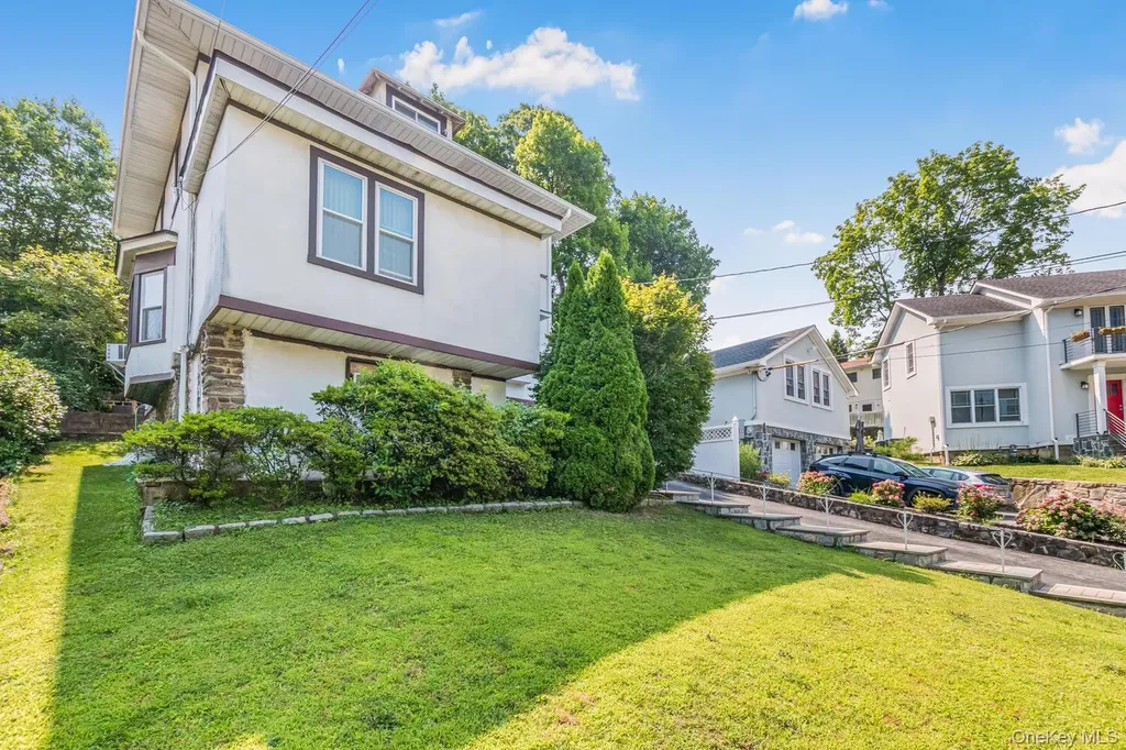 7 Elaine Terrace Yonkers NY 10701