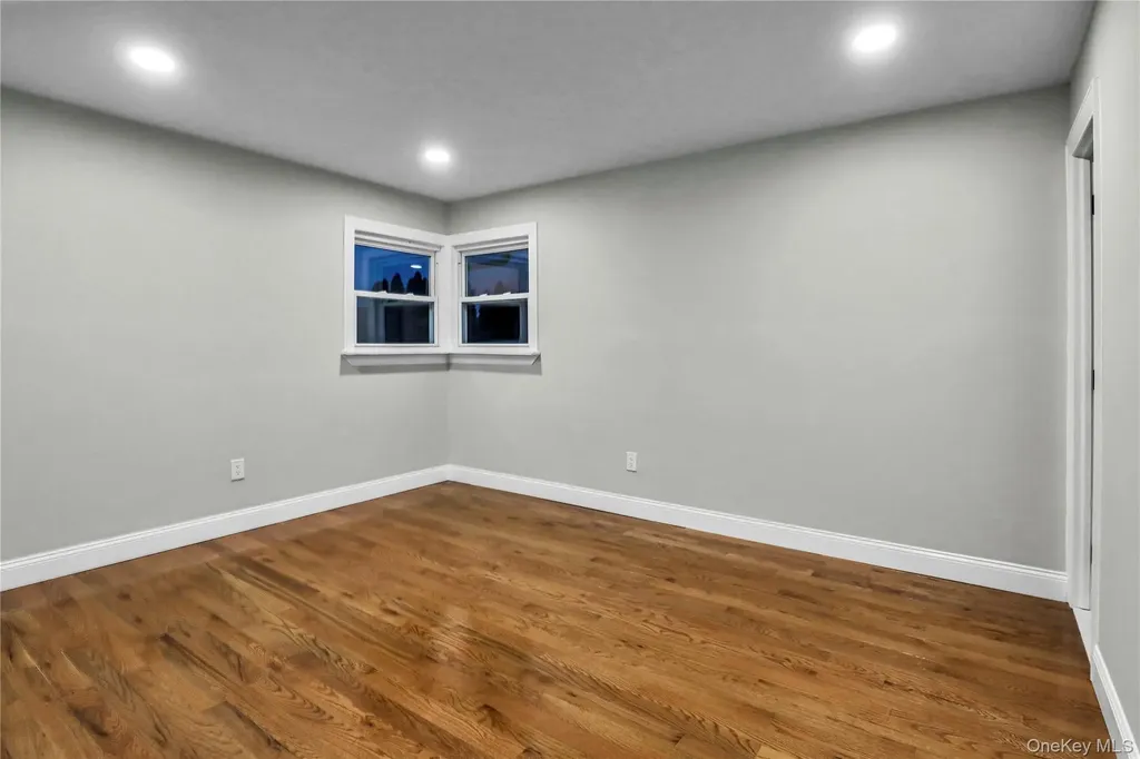 45 Colony Lane Syosset NY 11791