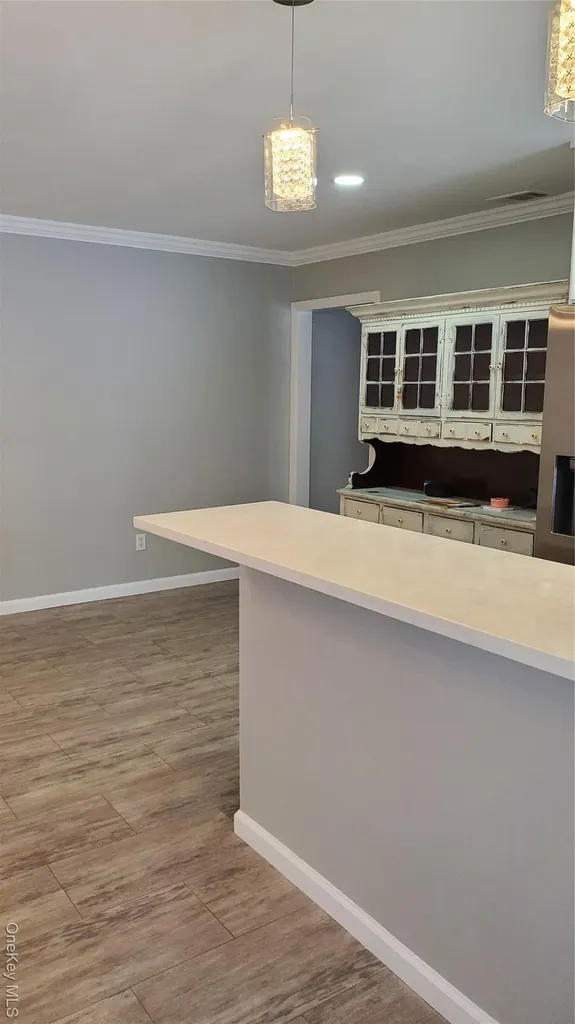 11 Idaho Coram NY 11727