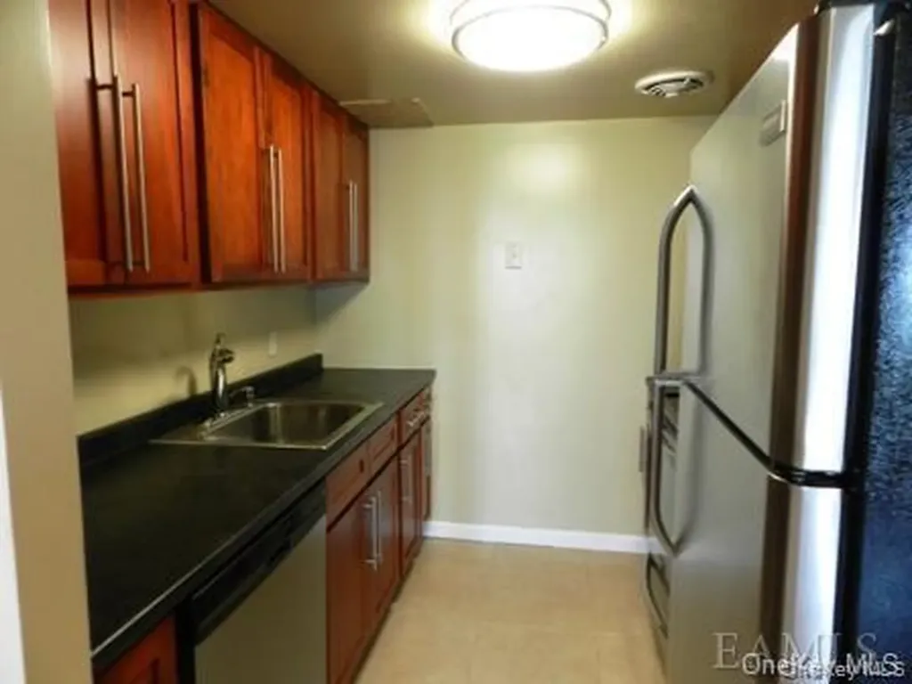 304 Chateau Rive Street Peekskill NY 10566