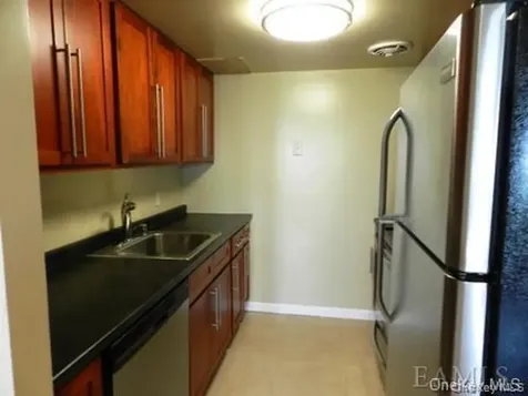 304 Chateau Rive Street Peekskill NY 10566