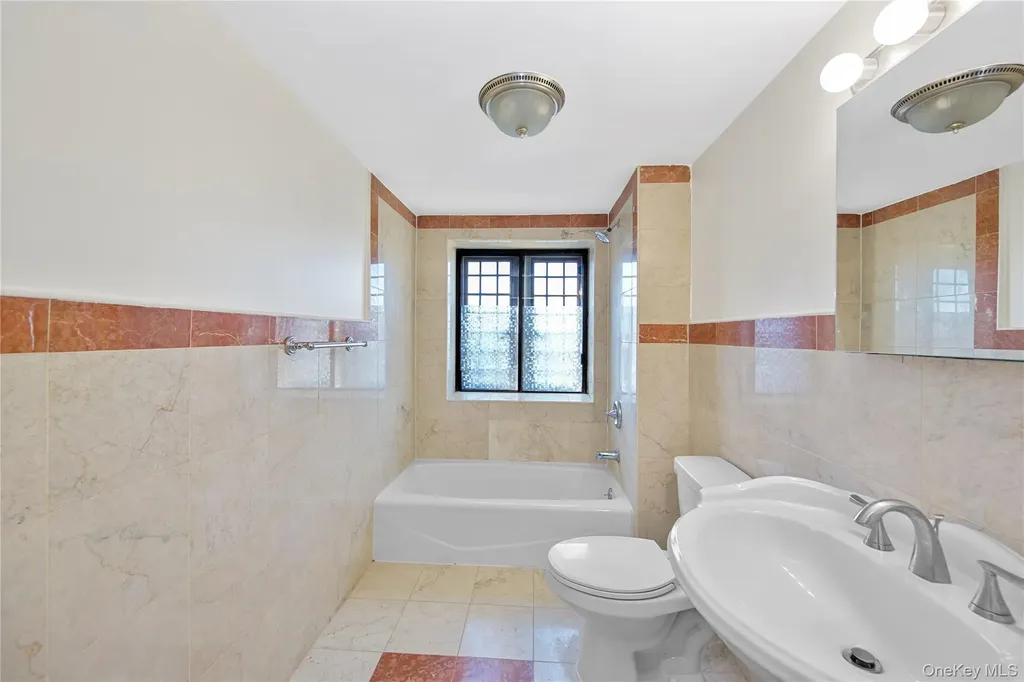 403 Chateau Rive Peekskill NY 10566