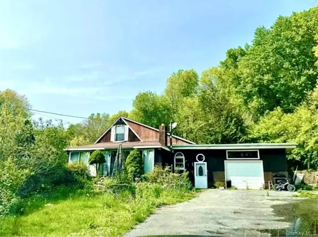 159 E Dorsey Lane Poughkeepsie NY 12601