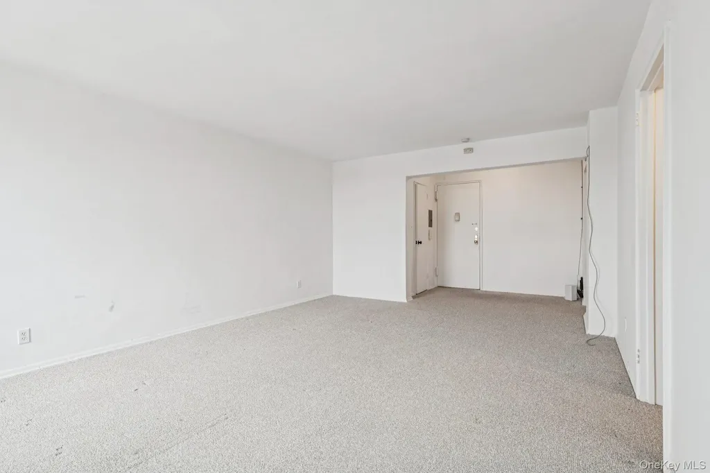 120 Horton Highway Mineola NY 11501