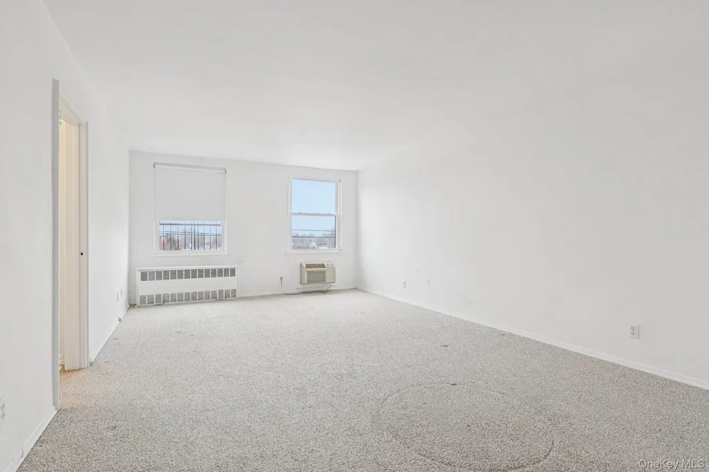 120 Horton Highway Mineola NY 11501