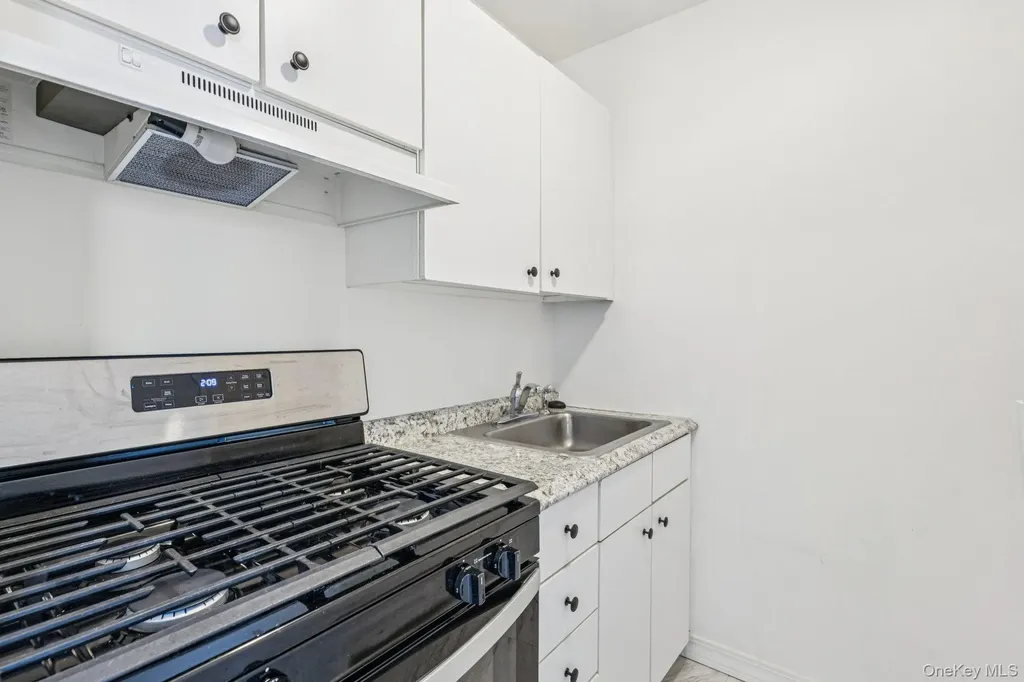 120 Horton Highway Mineola NY 11501