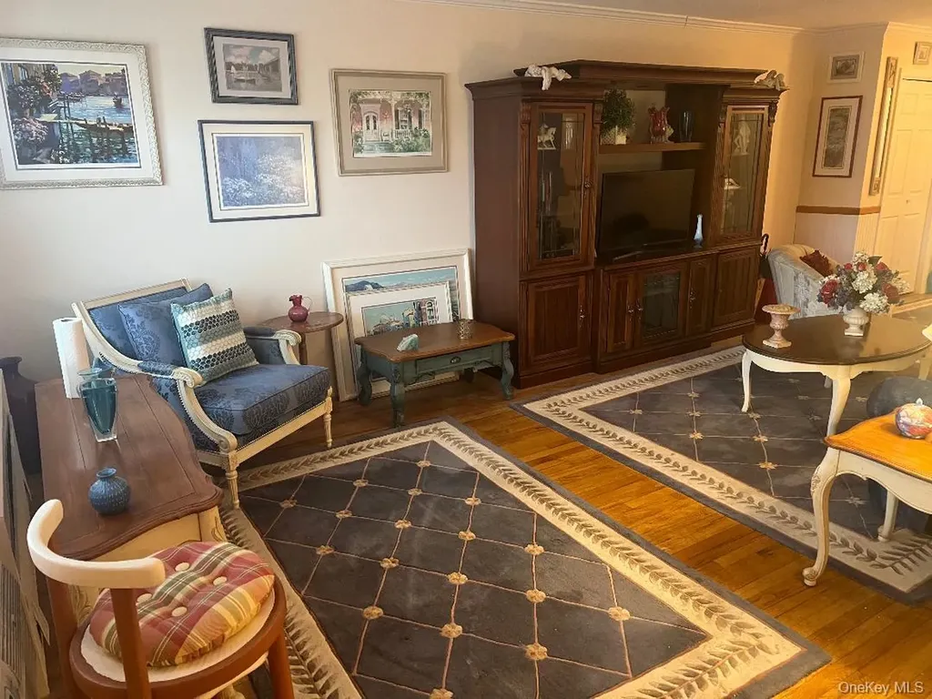 151-20 88 Street Howard Beach NY 11414