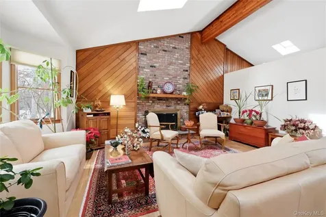 318-B Mill Road Manorville NY 11949