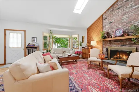 318-B Mill Road Manorville NY 11949