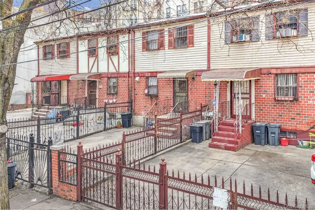 686 Saint Anns Avenue Bronx NY 10455