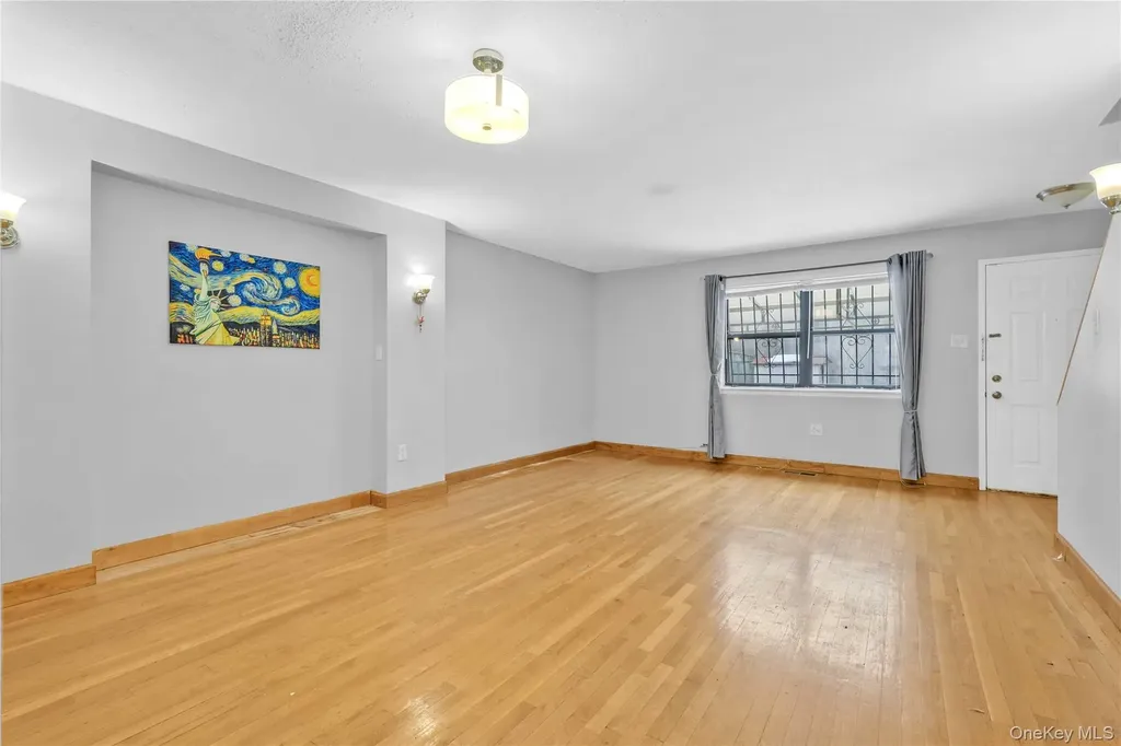 686 Saint Anns Avenue Bronx NY 10455