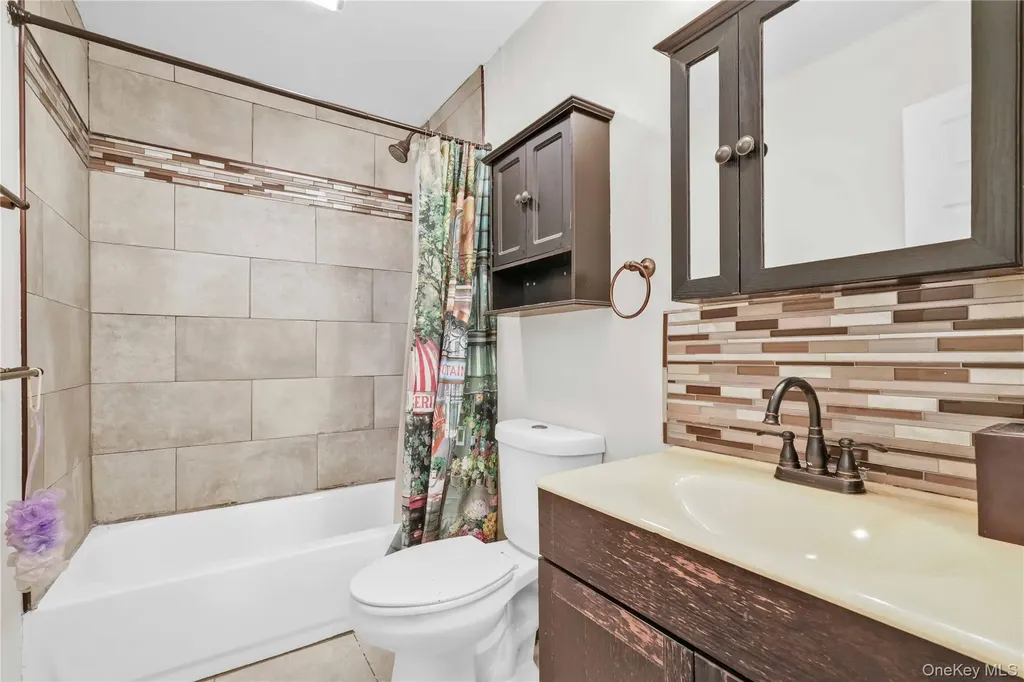 686 Saint Anns Avenue Bronx NY 10455
