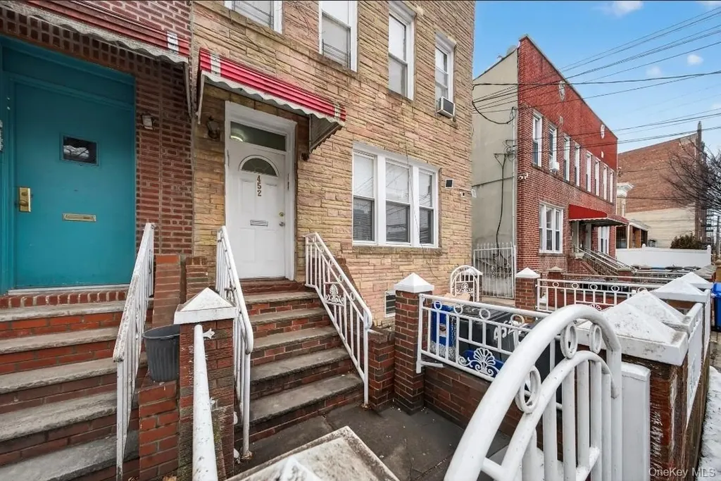 452 E 46th Street Brooklyn NY 11203
