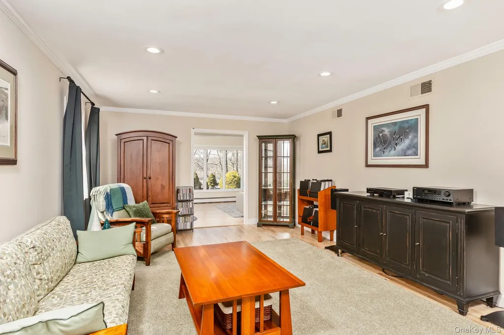 277 River Road Saint James NY 11780