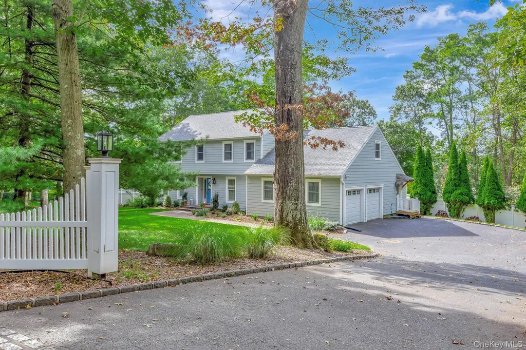 277 River Road Saint James NY 11780
