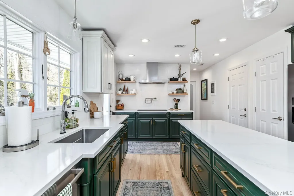 277 River Road Saint James NY 11780