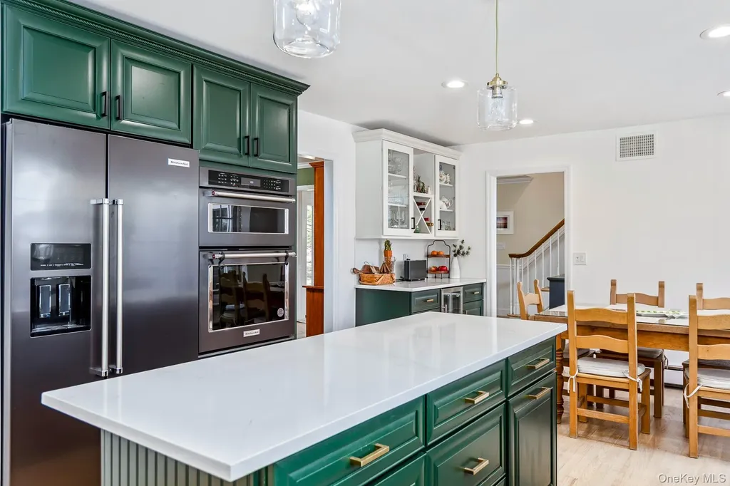 277 River Road Saint James NY 11780