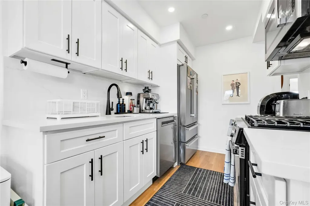 2805 21st Avenue Astoria NY 11105