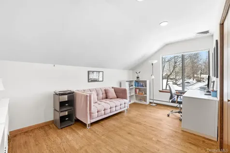 114 Old Lyme Road Chappaqua NY 10514