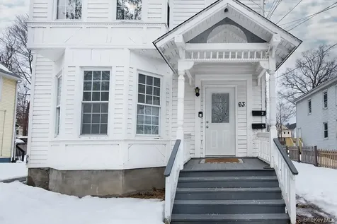 63 Thompson Street Poughkeepsie NY 12601
