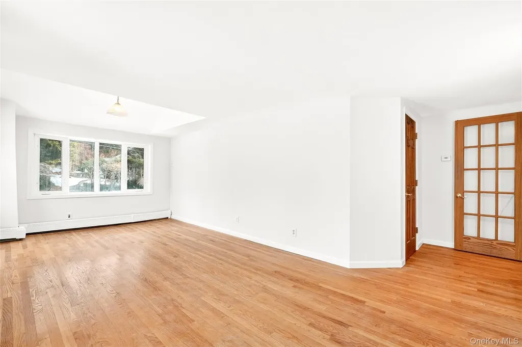 24 Old Knollwood Road White Plains NY 10607
