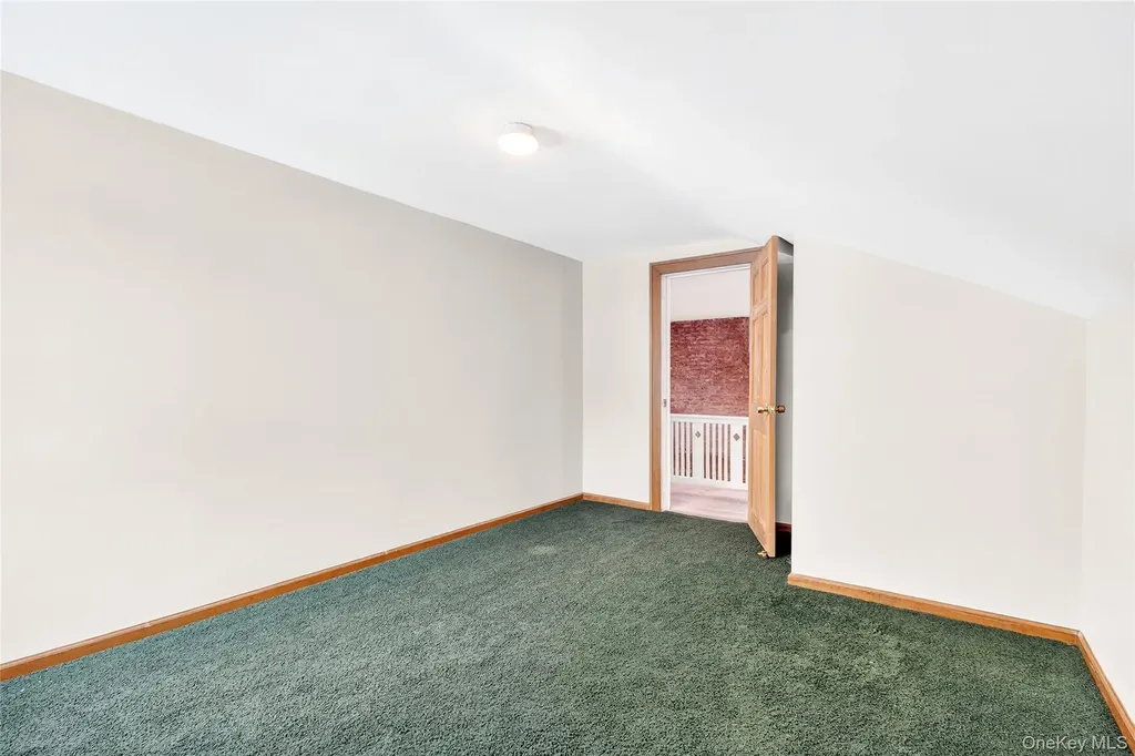 24 Old Knollwood Road White Plains NY 10607
