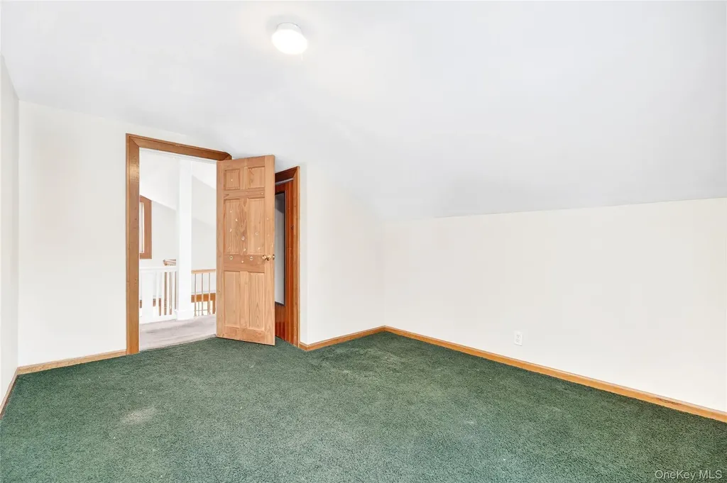 24 Old Knollwood Road White Plains NY 10607