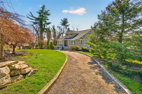 24 Old Knollwood Road White Plains NY 10607