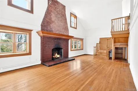 24 Old Knollwood Road White Plains NY 10607
