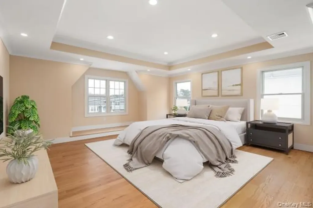 3356 Carrollton Avenue Wantagh NY 11793