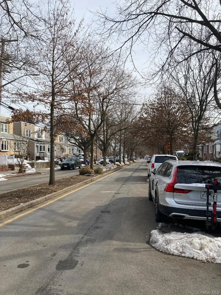 3226 204th Street Bayside NY 11361