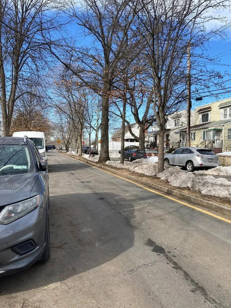 3226 204th Street Bayside NY 11361