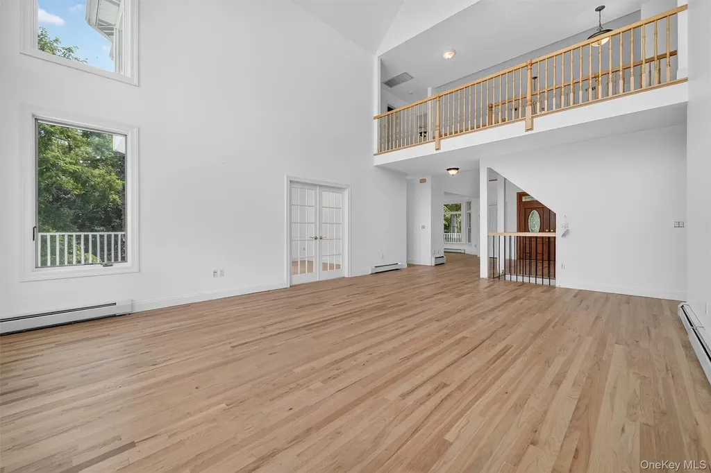 10 Soluri Lane Tomkins Cove NY 10986