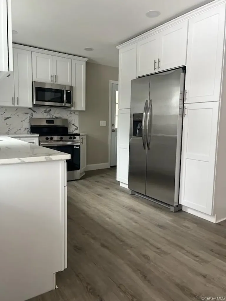 118 Patchogue-yaphank Road East Patchogue NY 11772