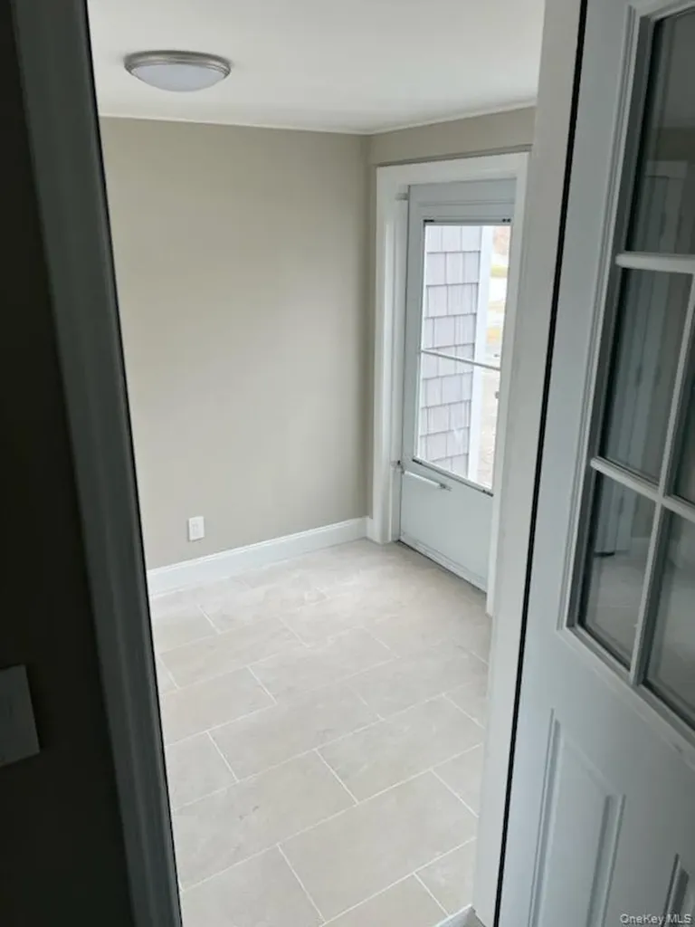 118 Patchogue-yaphank Road East Patchogue NY 11772