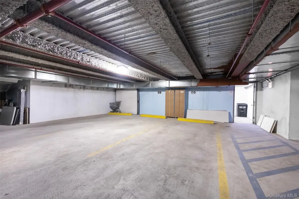 144-69 Barclay Avenue Flushing NY 11355