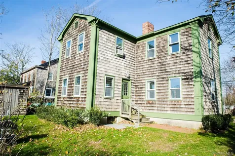 325 Wiggins Street Greenport NY 11944