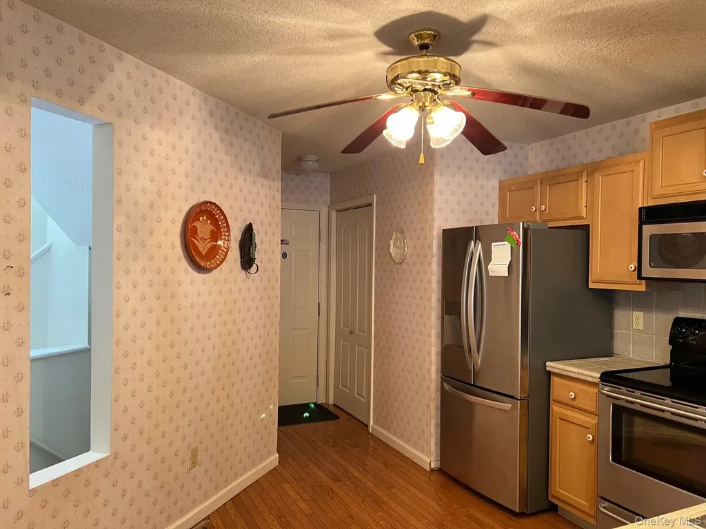 508 Somerset Court Fishkill NY 12524