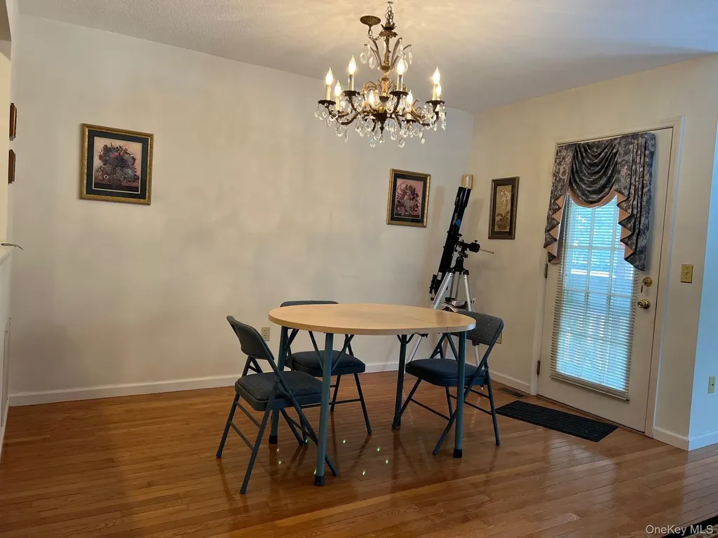 508 Somerset Court Fishkill NY 12524